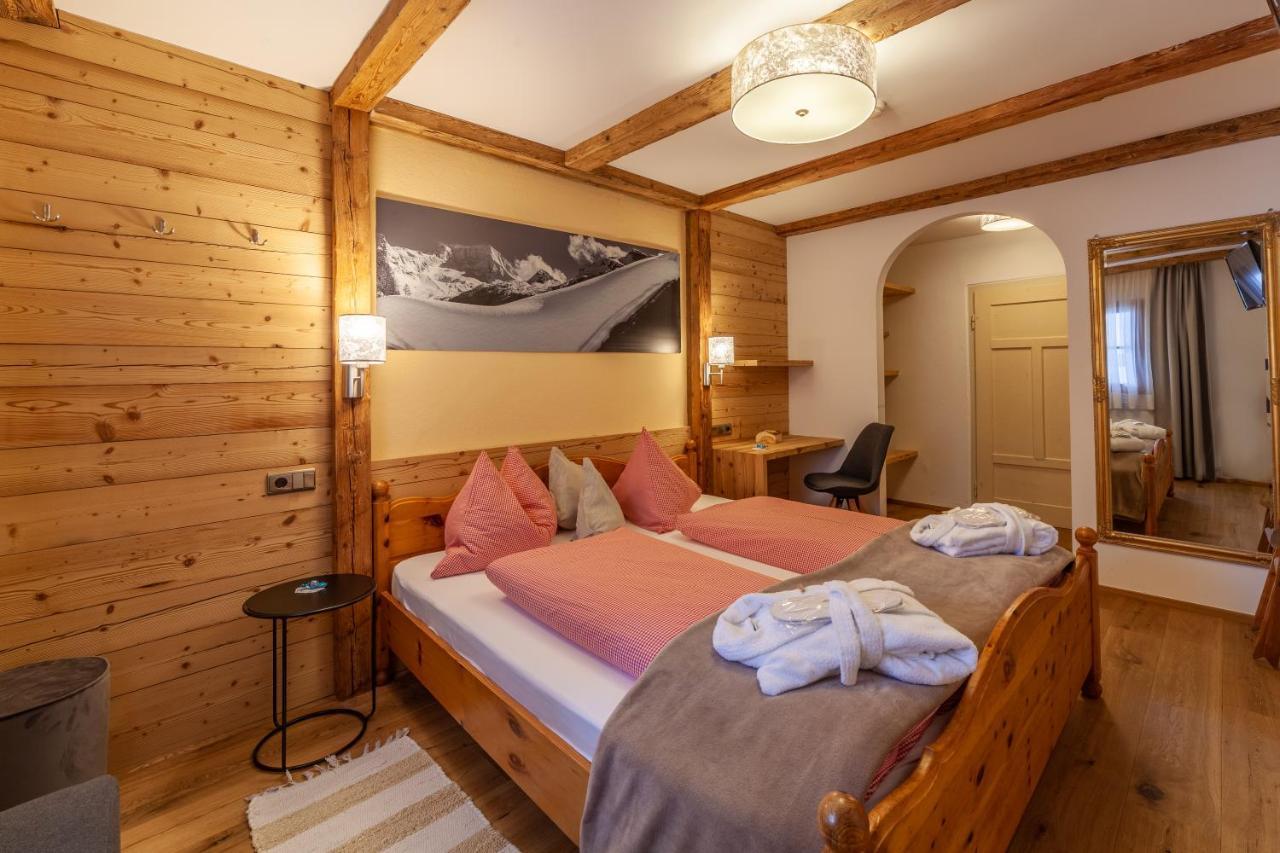 Hotel Berger Superior Riva di Tures Kültér fotó