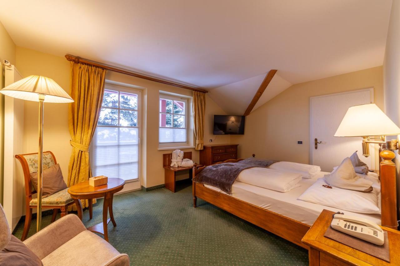 Hotel Berger Superior Riva di Tures Kültér fotó