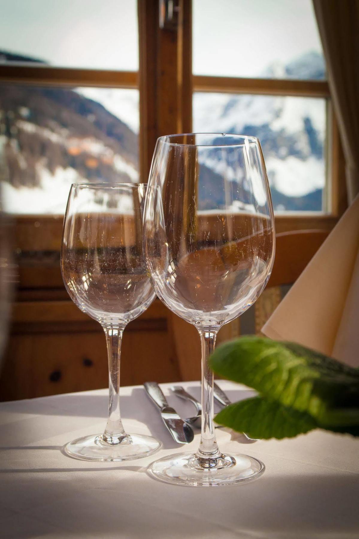 Hotel Berger Superior Riva di Tures Kültér fotó