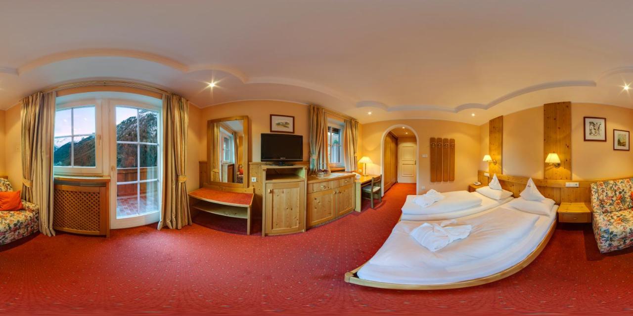 Hotel Berger Superior Riva di Tures Kültér fotó